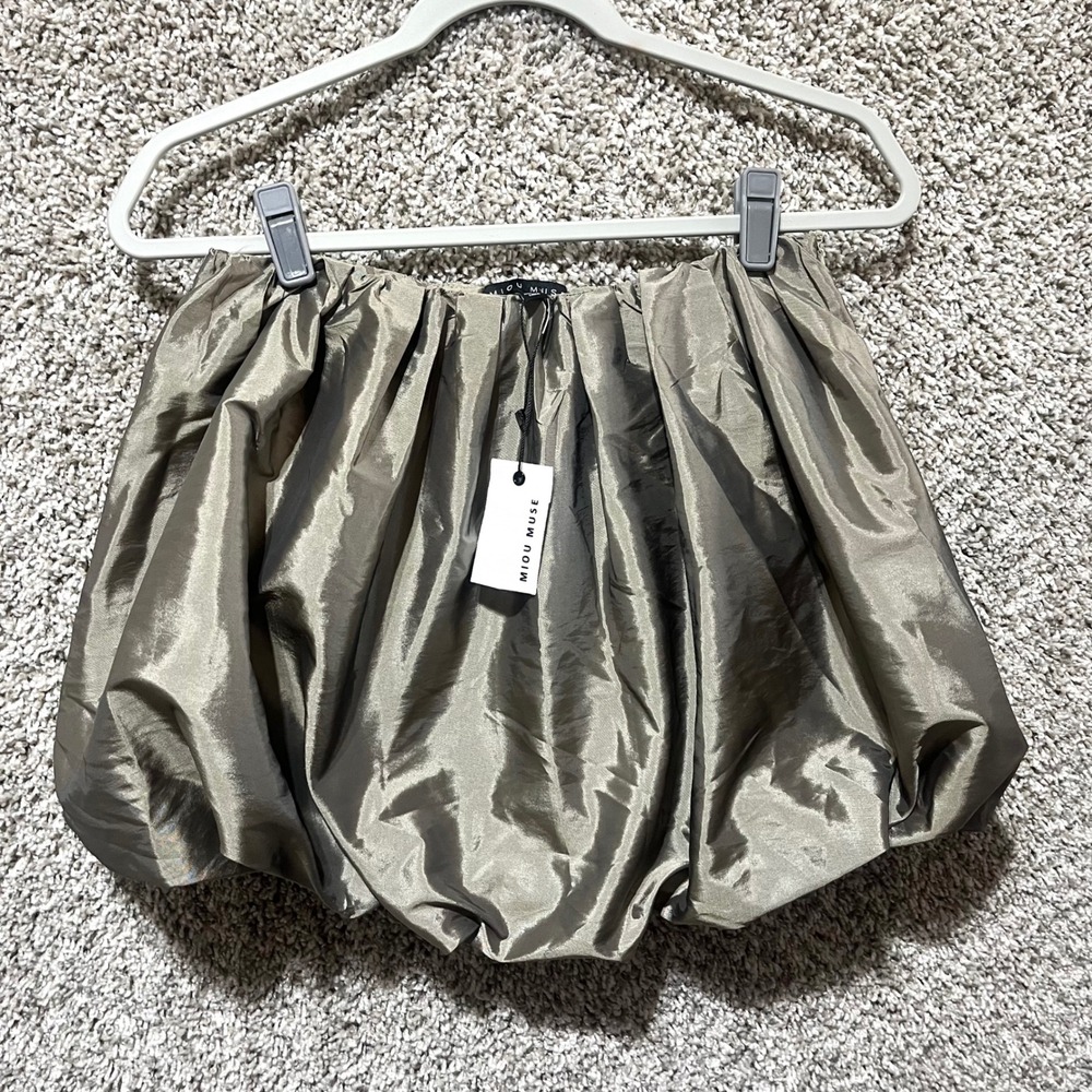 Miou Muse Skirt Women's Small Metallic Green Taffeta Bubble Hem Mini Skort NWT